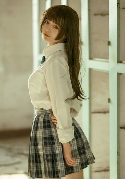 丰满的大胸女朋友5在线观看