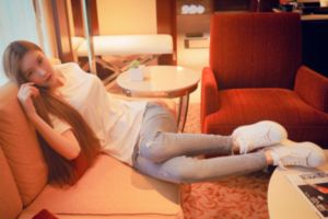 不纽扣女孩