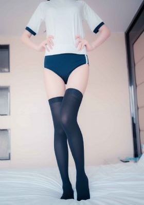 热辣披萨女孩
