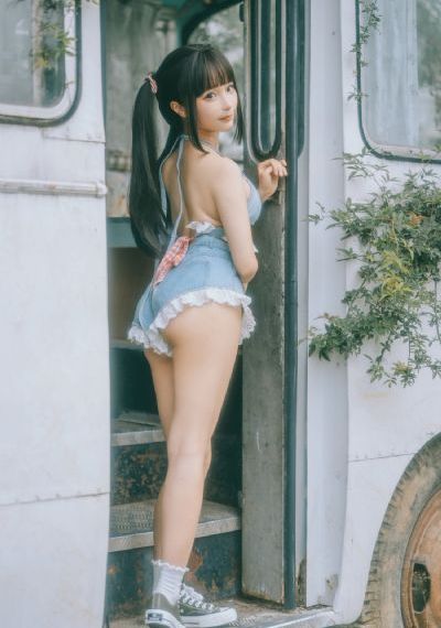 美女午夜影院