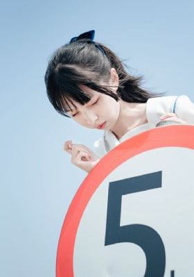 餐桌下挺进我的密道